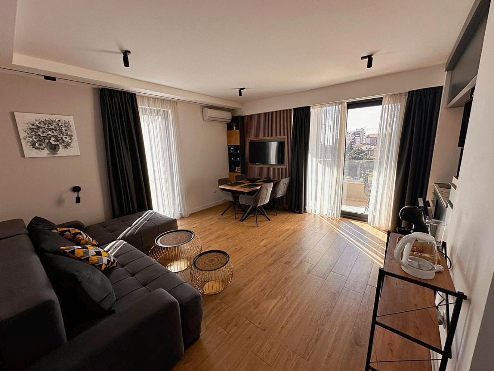 Мamma Mia Аpartments Leilighet Budva Eksteriør bilde