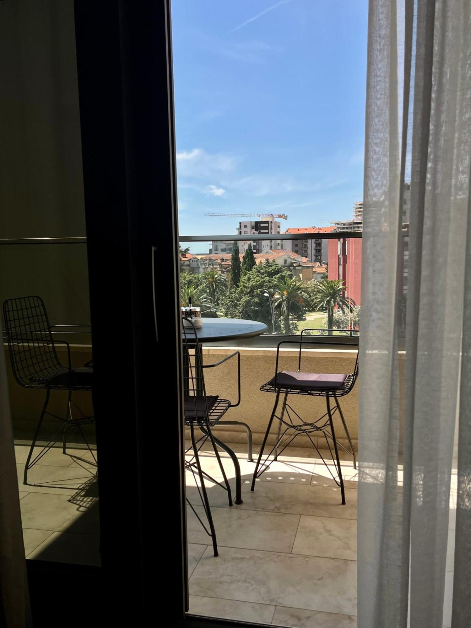 Мamma Mia Аpartments Leilighet Budva Eksteriør bilde